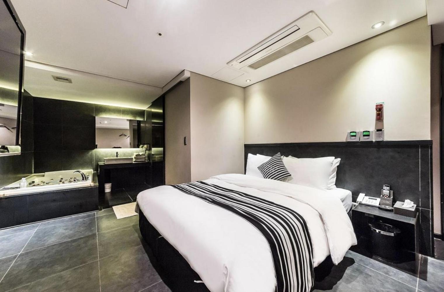 Adlige Hotel Сеул Экстерьер фото