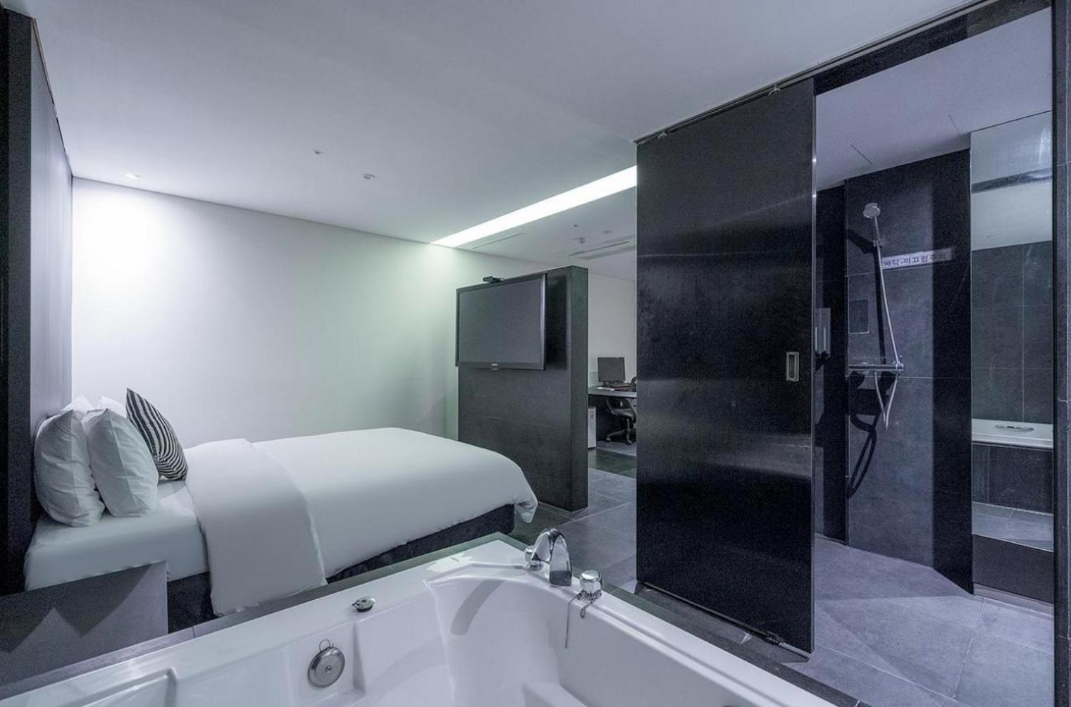 Adlige Hotel Сеул Экстерьер фото